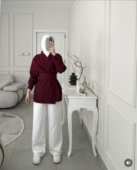 جاكيت مع ربطة Zara